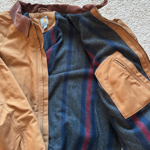 Men’s Carhartt jacket - Picture 4 of 4